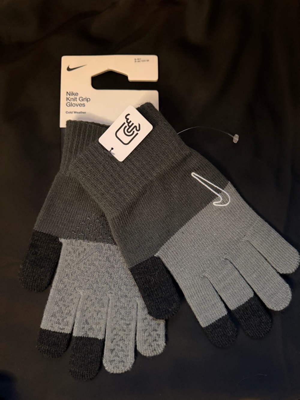 Nike Men's Dual-Tone Gray Knit Grip Touchscreen Gloves